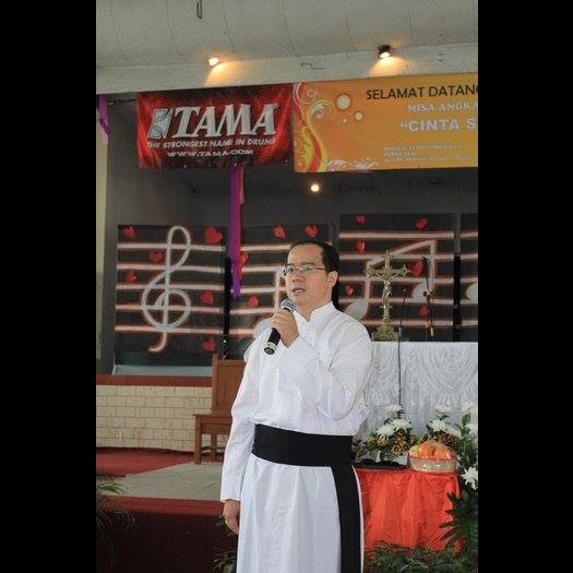 Pst. Hendra, OSC